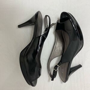 CL by Laundry Patent Leather Sling Back 7 1/2
